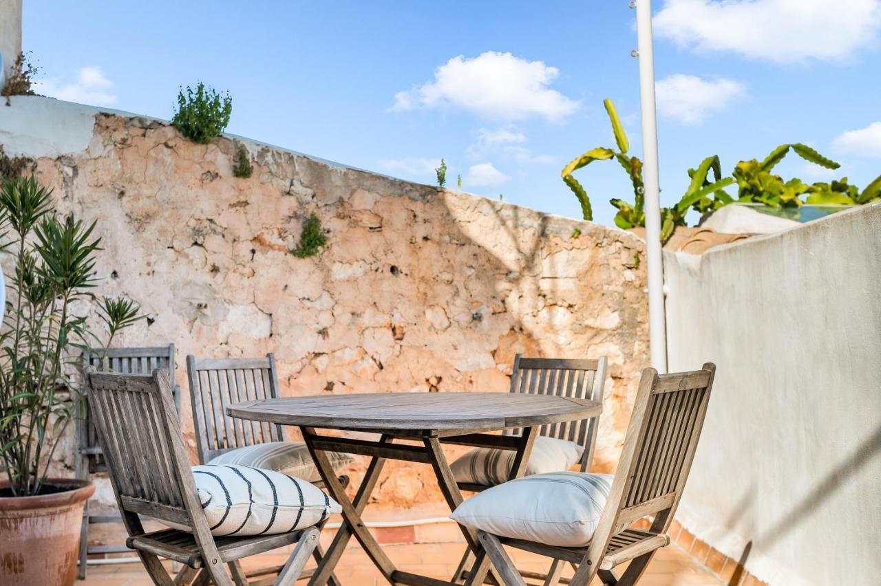 Charmantes Und Modernes Stadthaus Casa Corazon Santanyí Kültér fotó