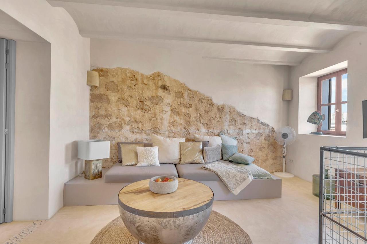 Charmantes Und Modernes Stadthaus Casa Corazon Santanyí Kültér fotó
