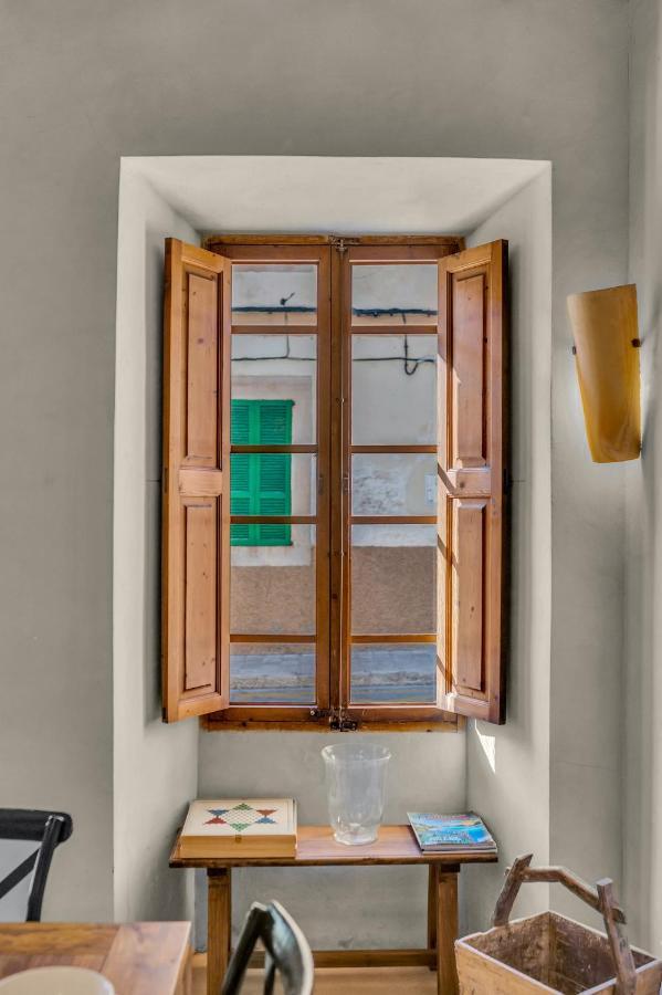 Charmantes Und Modernes Stadthaus Casa Corazon Santanyí Kültér fotó